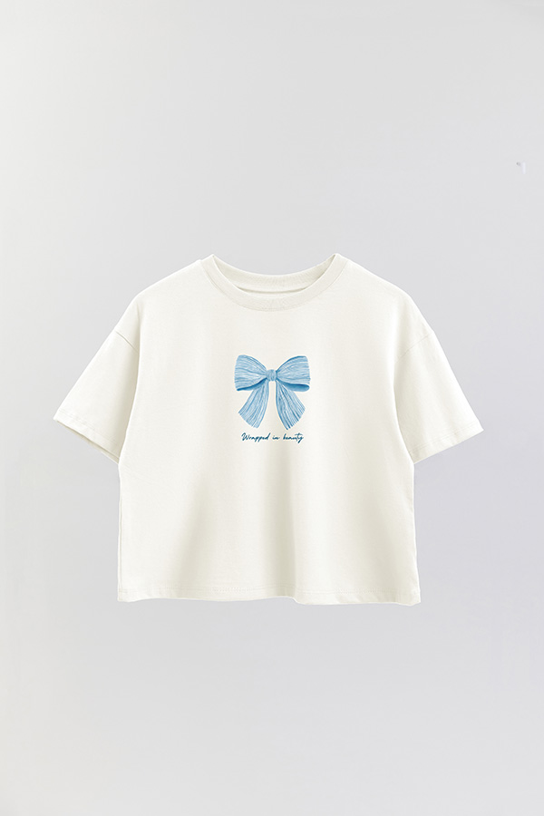 REMERA CROP ESTAMPADA COASTAL WRAPPED IN BEAUTY