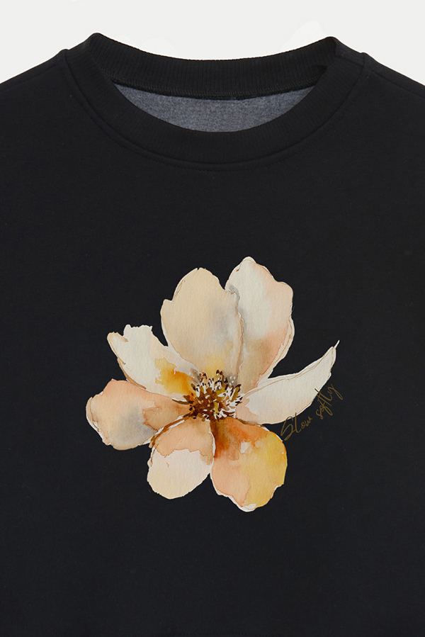 BUZO CROP ESTAMPADO GLOW SOFTLY