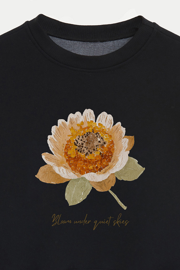 BUZO CROP ESTAMPADO BLOOM UNDER