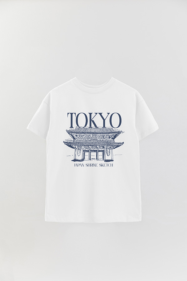 REMERA OVER ESTAMPADA TOKYO