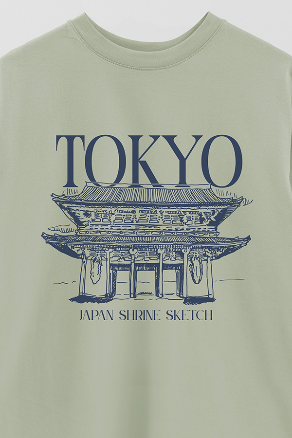 REMERA OVER ESTAMPADA TOKYO