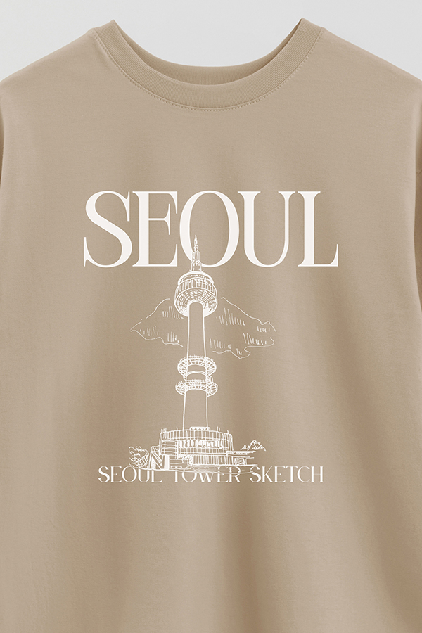 REMERA OVER ESTAMPADA SEOUL
