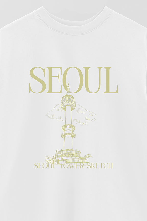 REMERA OVER ESTAMPADA SEOUL