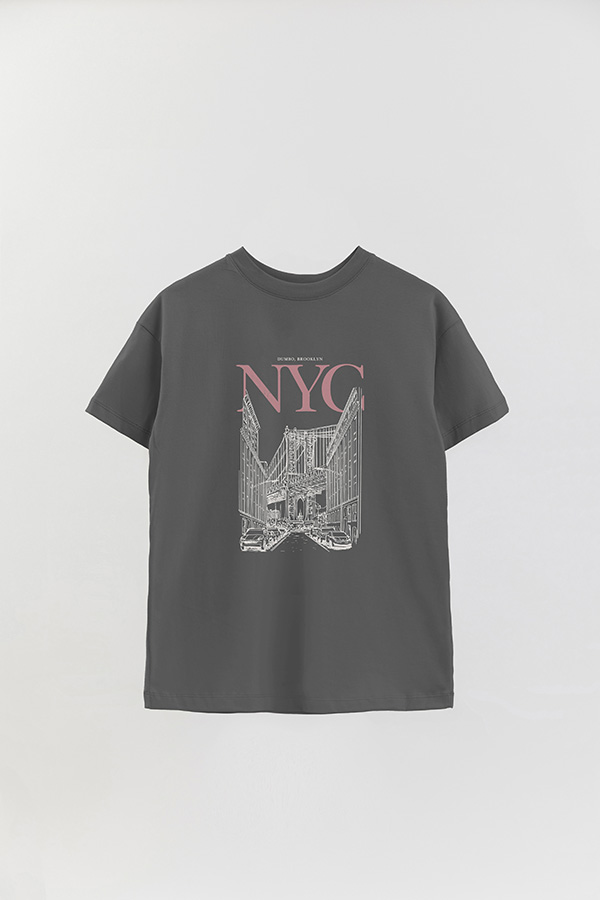 REMERA OVER ESTAMPADA NYC