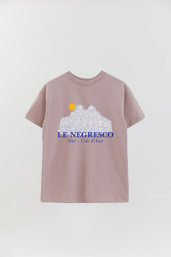 REMERA OVER ESTAMPADA NEGRESCO