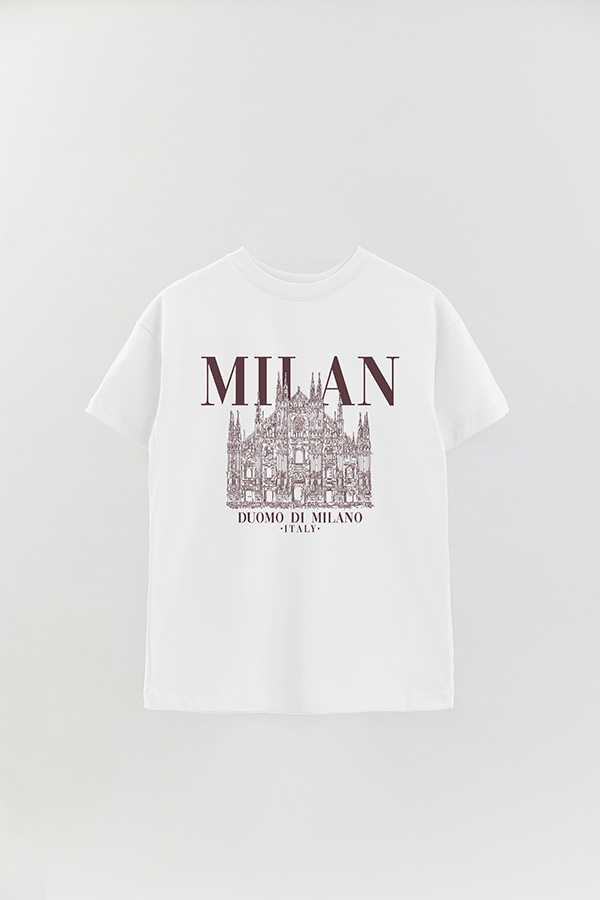 REMERA OVER ESTAMPADA MILAN