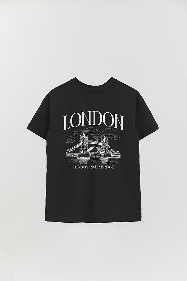 REMERA OVER ESTAMPADA LONDON