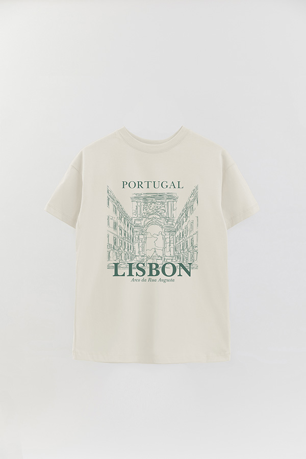 REMERA OVER ESTAMPADA LISBON