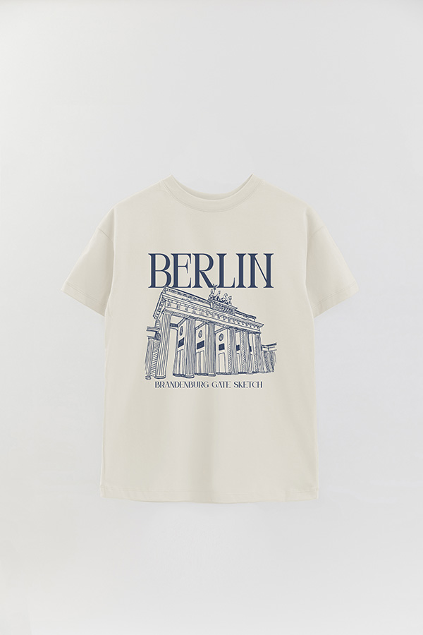 REMERA OVER ESTAMPADA BERLIN