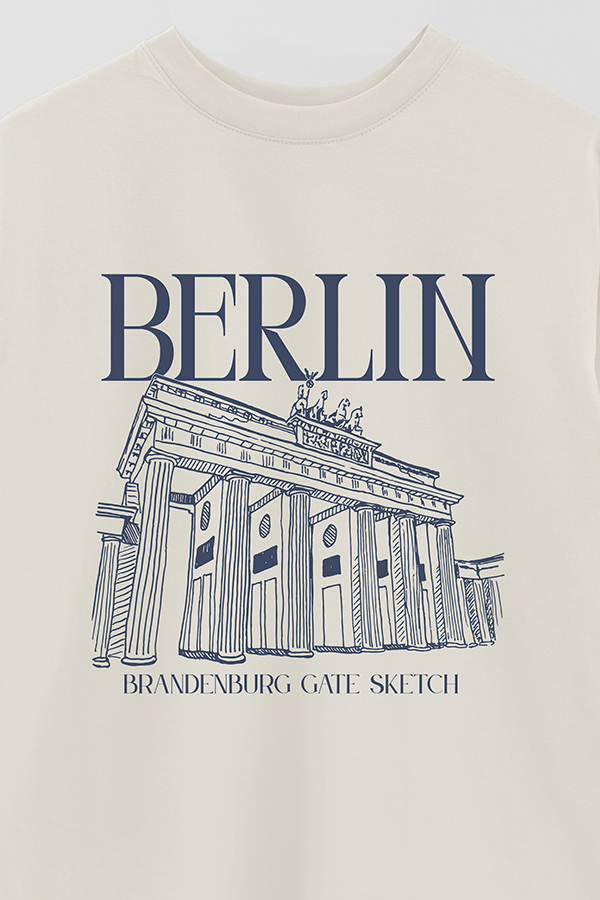 REMERA OVER ESTAMPADA BERLIN