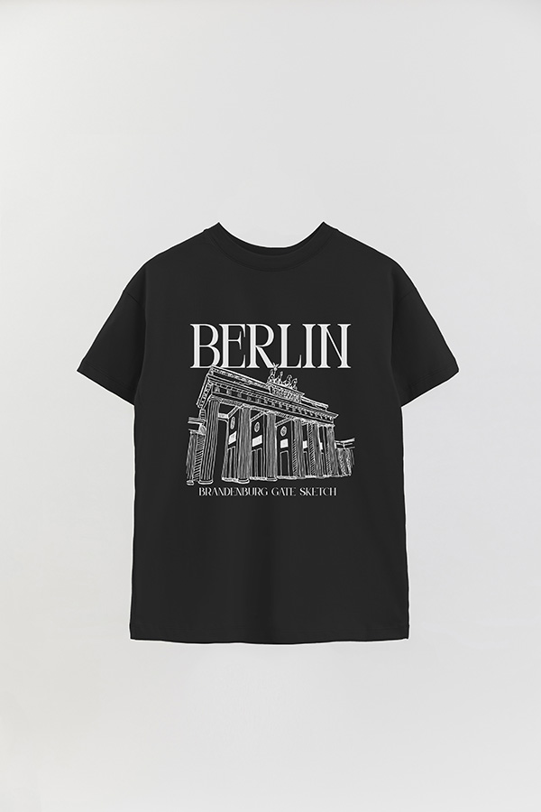 REMERA OVER ESTAMPADA BERLIN