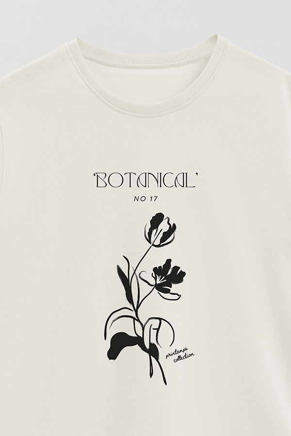 REMERA BASICA ESTAMPADA BOTANICAL 17