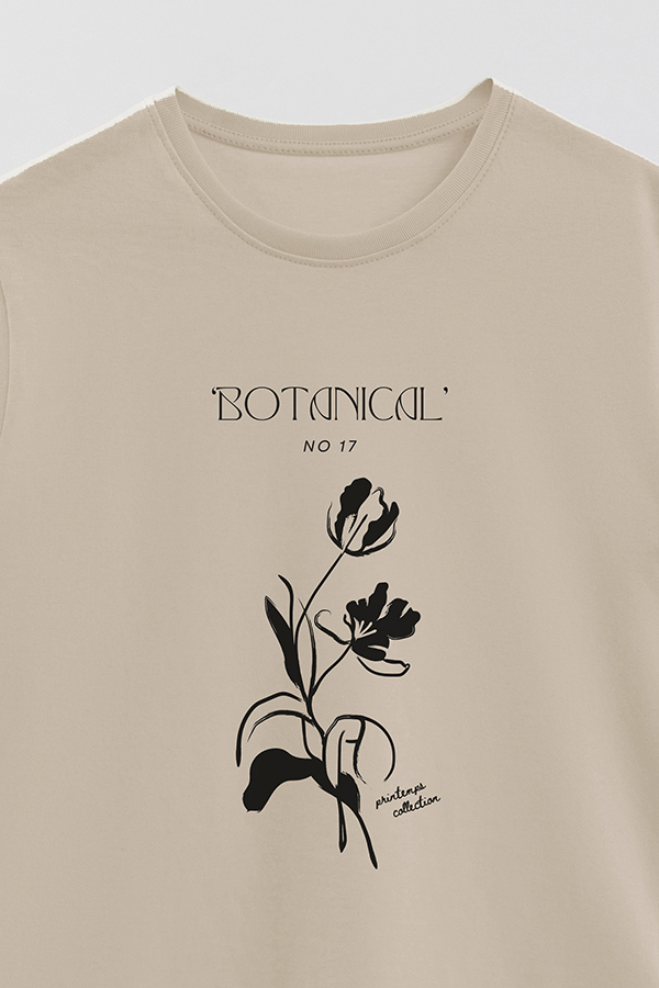 REMERA BASICA ESTAMPADA BOTANICAL 17