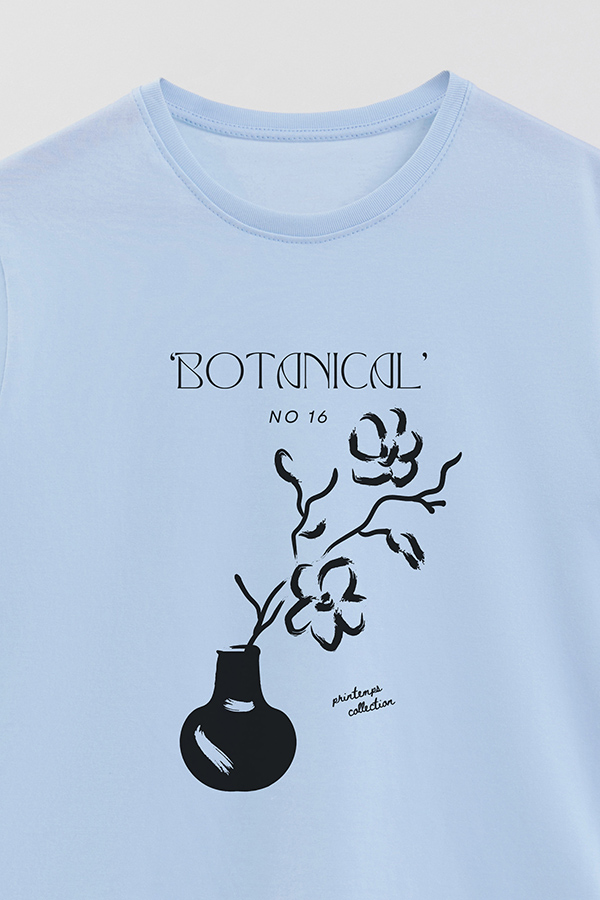 REMERA BASICA ESTAMPADA BOTANICAL 16