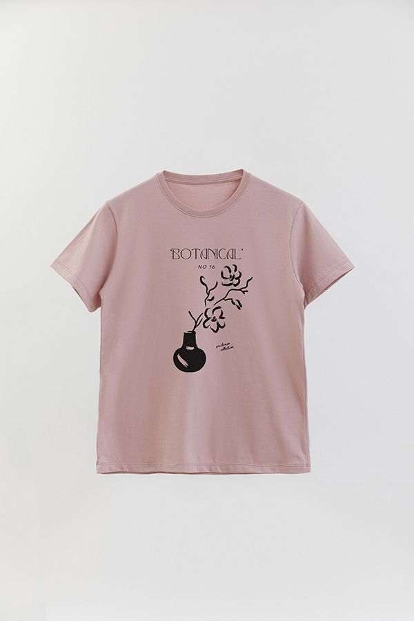 REMERA BASICA ESTAMPADA BOTANICAL 16