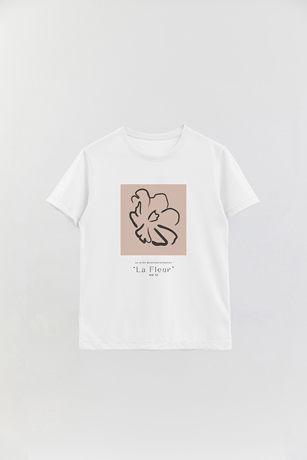 REMERA BASICA ESTAMPADA BOTANICAL 10