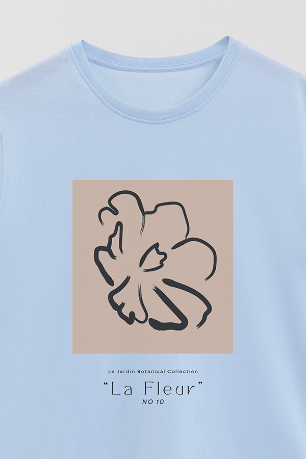 REMERA BASICA ESTAMPADA BOTANICAL 10