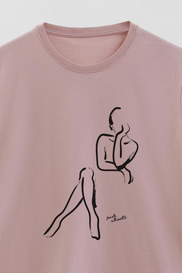 REMERA BASICA ESTAMPADA MNM SILHOUTTE 2