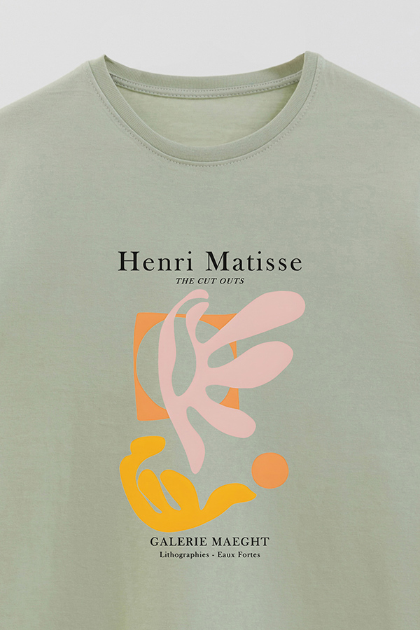 REMERA BASICA ESTAMPADA ART COLLECTION MATISSE CUT OUTS