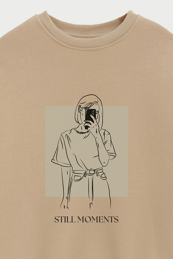 BUZO CREWNECK ESTAMPADO BT STILL MOMENTS