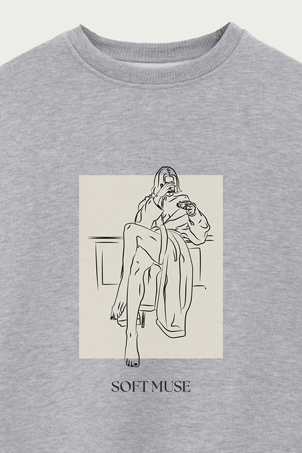 BUZO CREWNECK ESTAMPADO BT SOFT MUSE