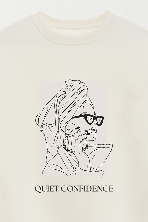 BUZO CREWNECK ESTAMPADO BT QUIET CONFIDENCE