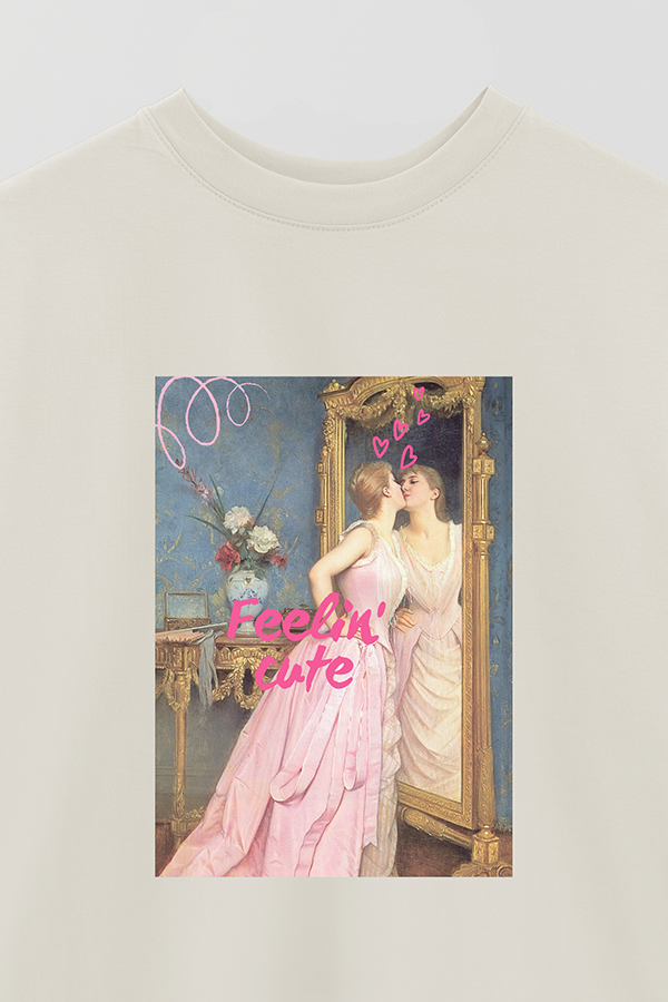 REMERA OVER ESTAMPADA ART COLLECTION 37 FEELIN CUTE