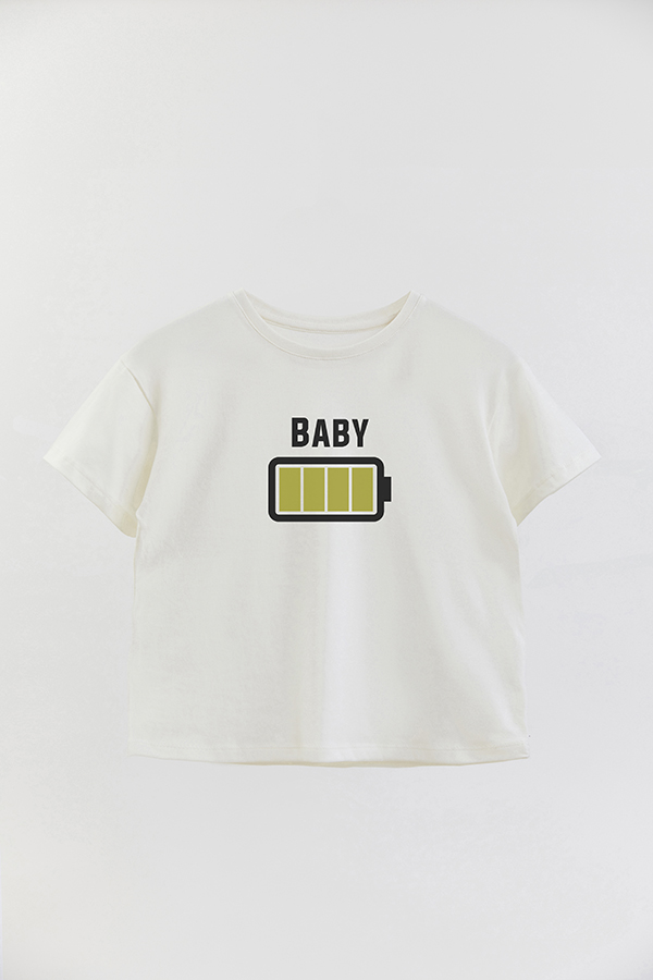 REMERA OVER ESTAMPADA DDP BATTERY BABY