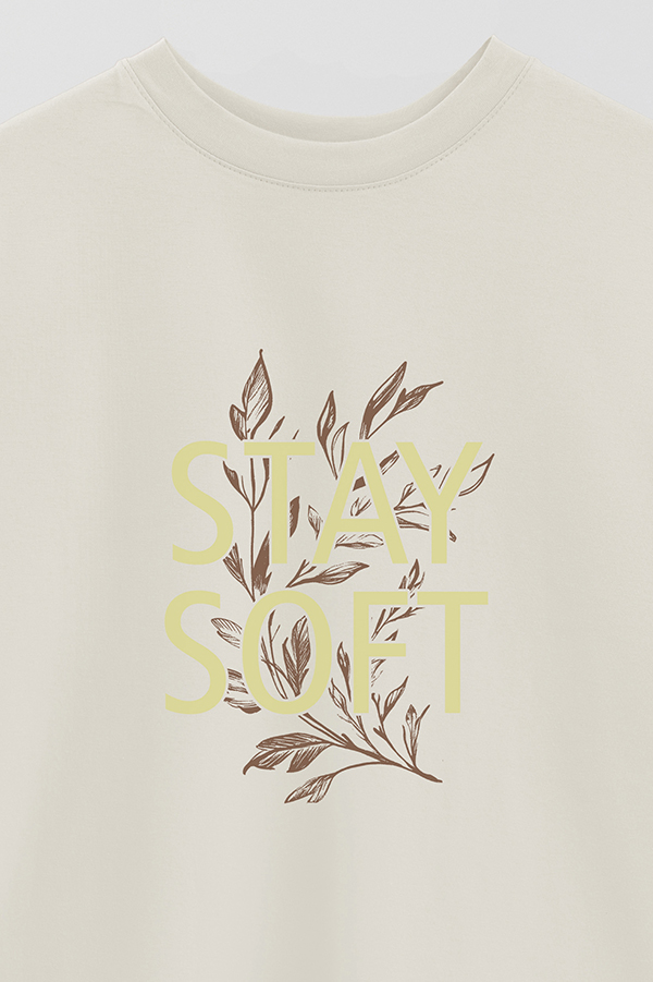 REMERA OVER ESTAMPADA STAY SOFT