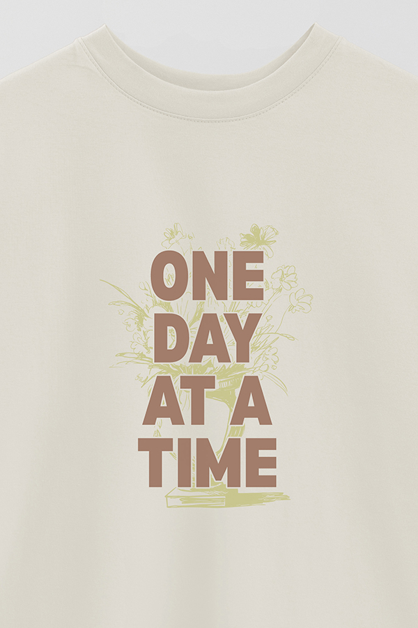 REMERA OVER ESTAMPADA ONE DAY
