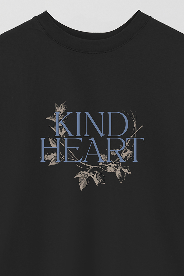 REMERA OVER ESTAMPADA KIND HEART