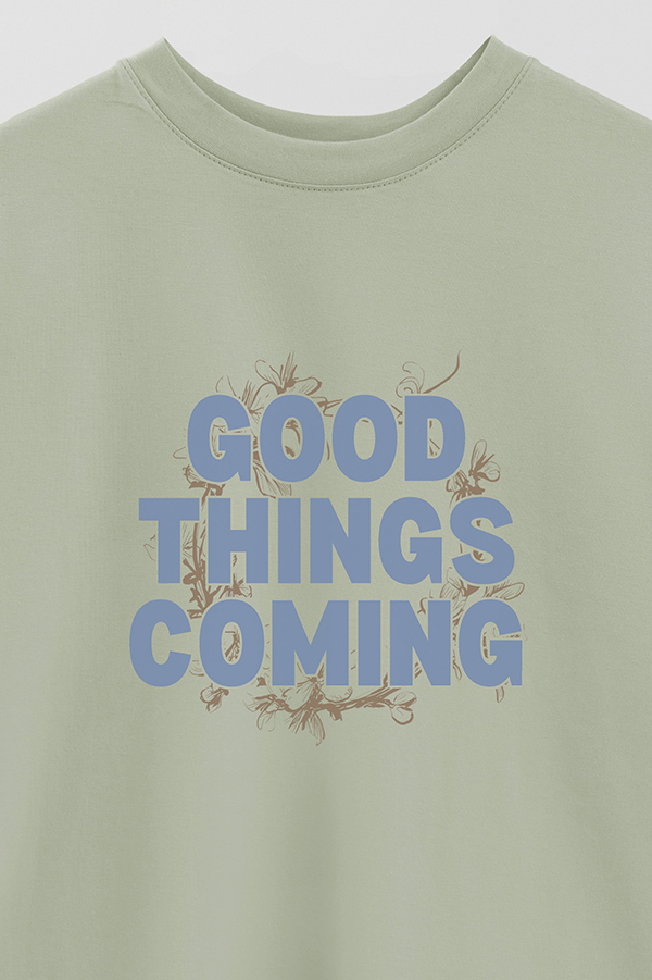 REMERA OVER ESTAMPADA GOOD THINGS