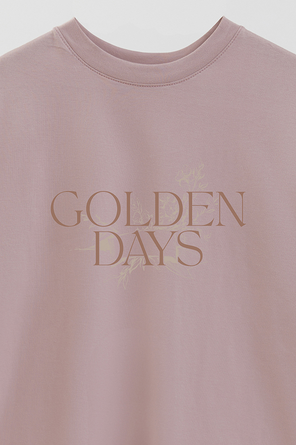 REMERA OVER ESTAMPADA GOLDEN DAYS