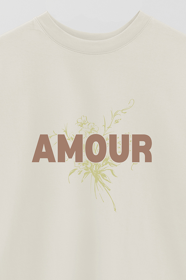 REMERA OVER ESTAMPADA AMOUR