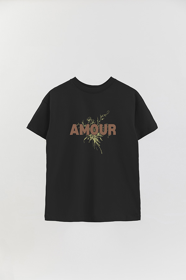 REMERA OVER ESTAMPADA AMOUR