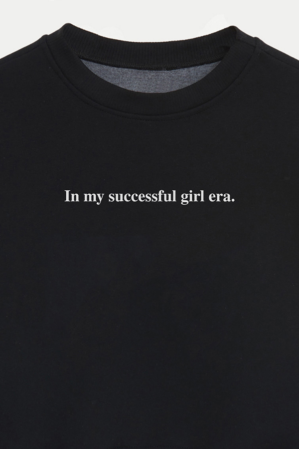 BUZO CROP ESTAMPADO MNM IN MY SUCCESSFUL ERA