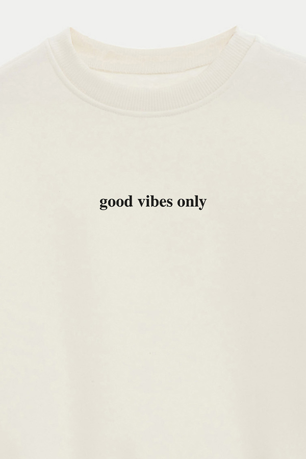 BUZO CROP ESTAMPADO MNM GOOD VIBES