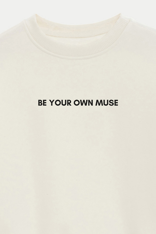 BUZO CROP ESTAMPADO MNM BE YOUR OWN MUSE
