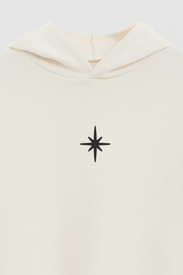 BUZO HOODIE ESTAMPADO TINY WISH