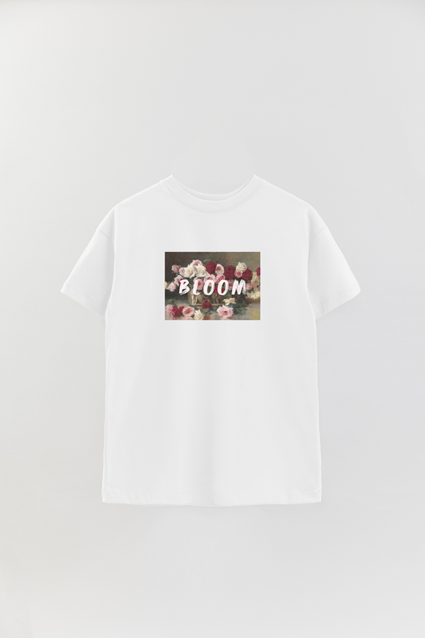 REMERA OVER ESTAMPADA ART COLLECTION 69 BLOOM
