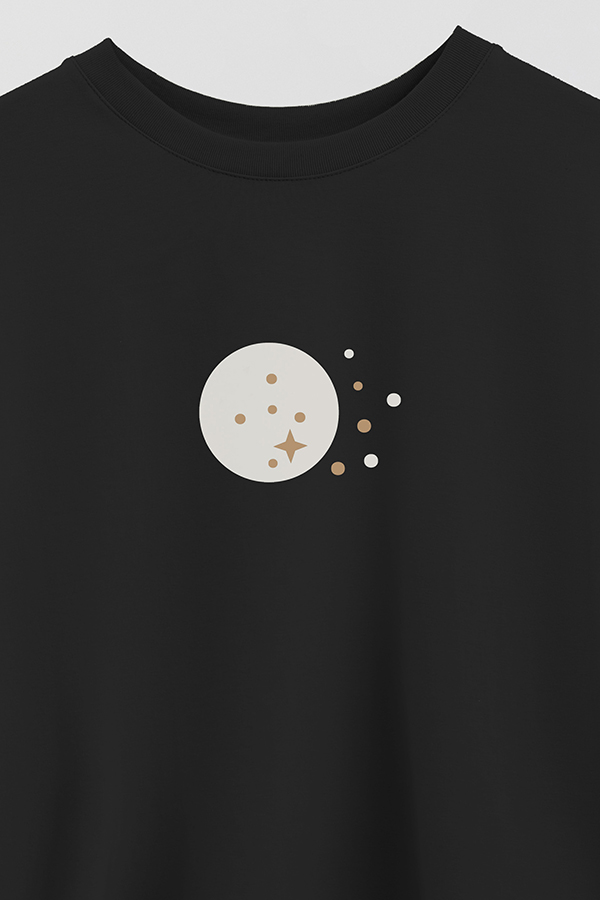 REMERA CROP ESTAMPADA MOON 2