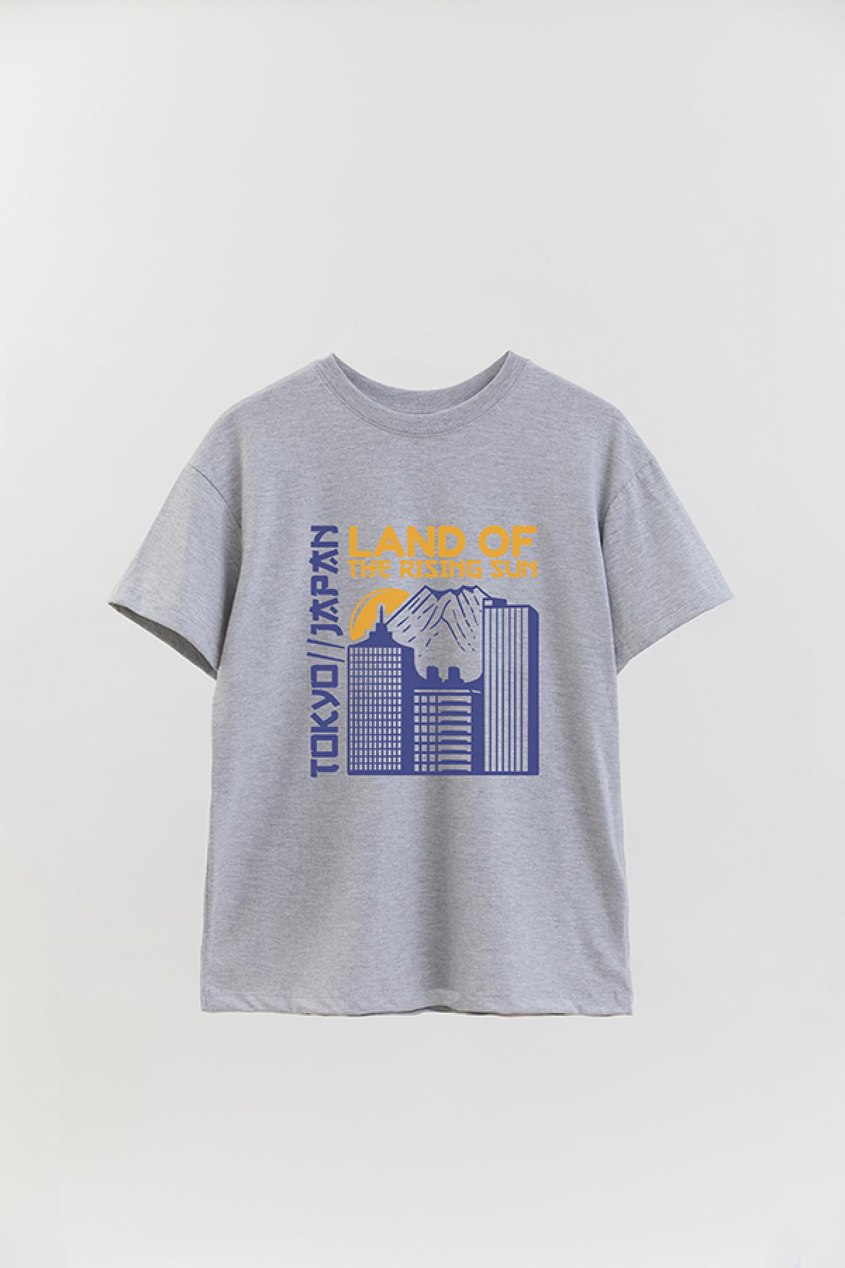 REMERA OVER ESTAMPADA CT TOKYO LAND OF THE RISING SUNG