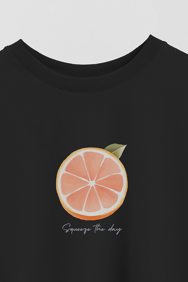 REMERA CROP ESTAMPADA COASTAL SQUEEZE THE DAY