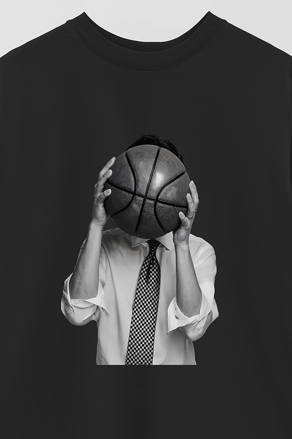 REMERA OVER ESTAMPADA BTS BW SUGA