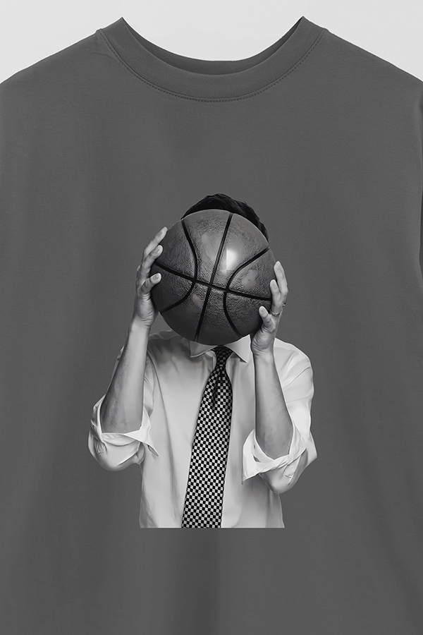 REMERA OVER ESTAMPADA BTS BW SUGA