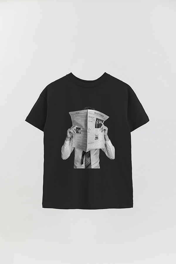 REMERA OVER ESTAMPADA BTS BW RM