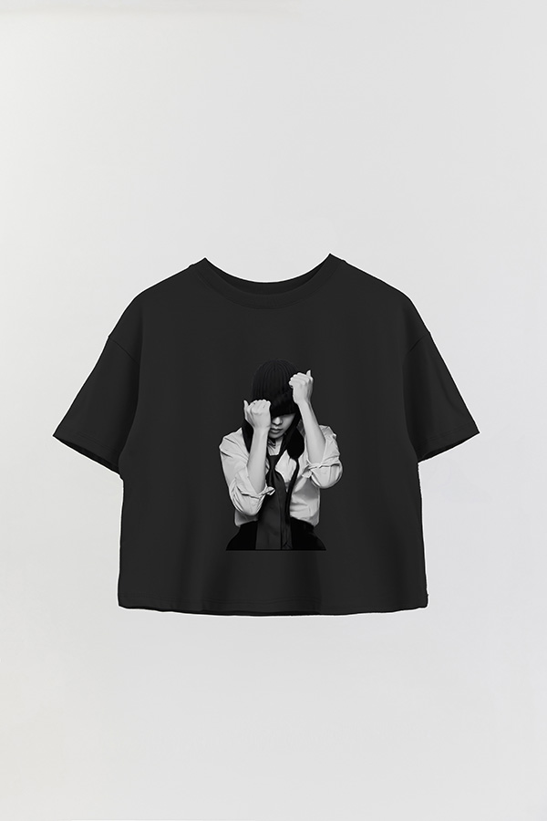 REMERA CROP ESTAMPADA BTS BW JHOPE