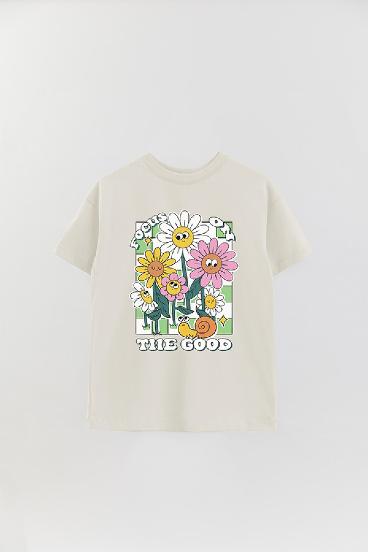 REMERA OVER ESTAMPADA MTOON FOCUS ON THE GOOD