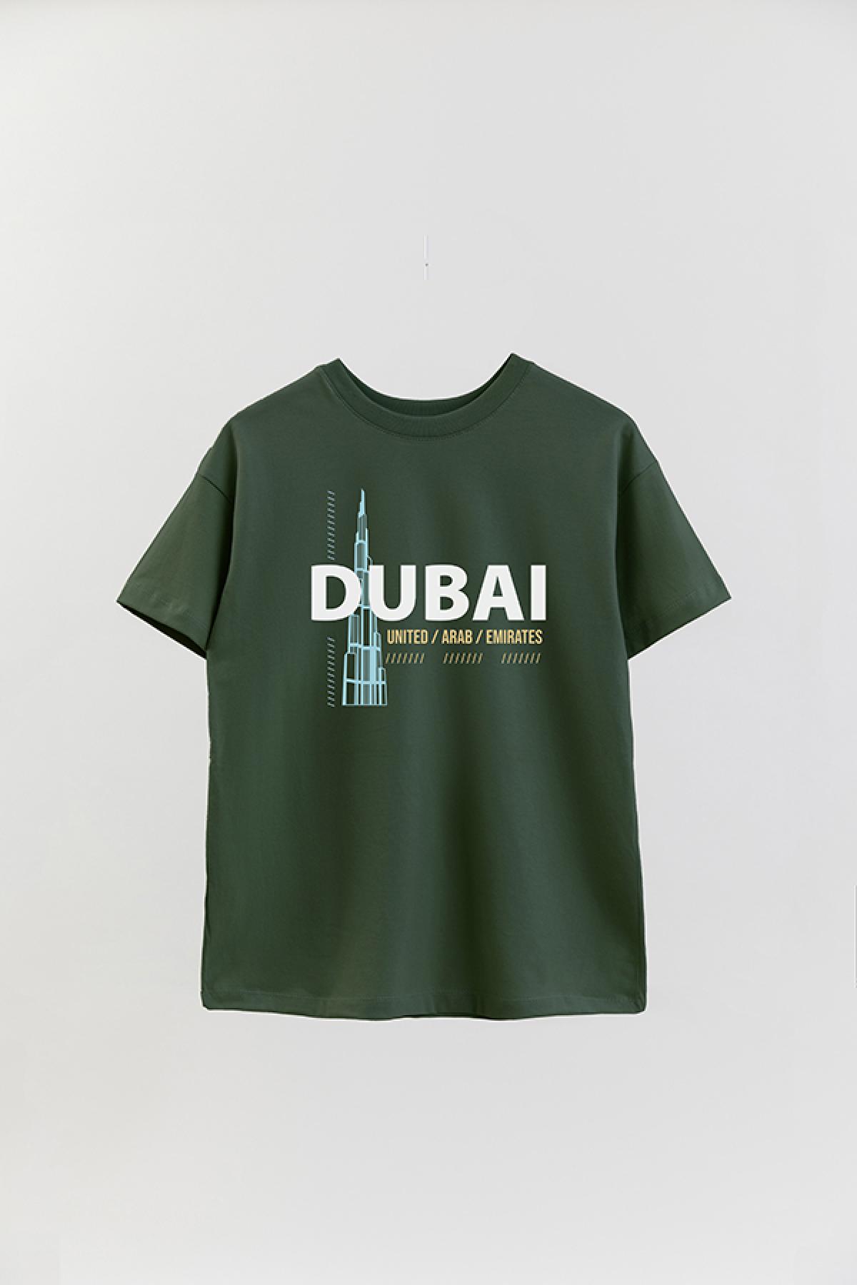 REMERA OVER ESTAMPADA CT DUBAI