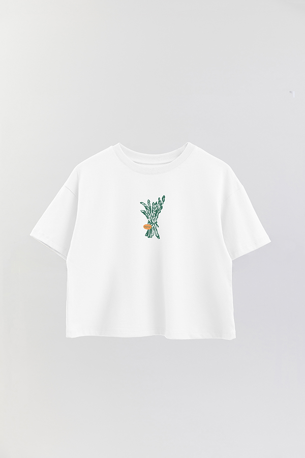 REMERA CROP ESTAMPADA HARVEST ASPARAGUS